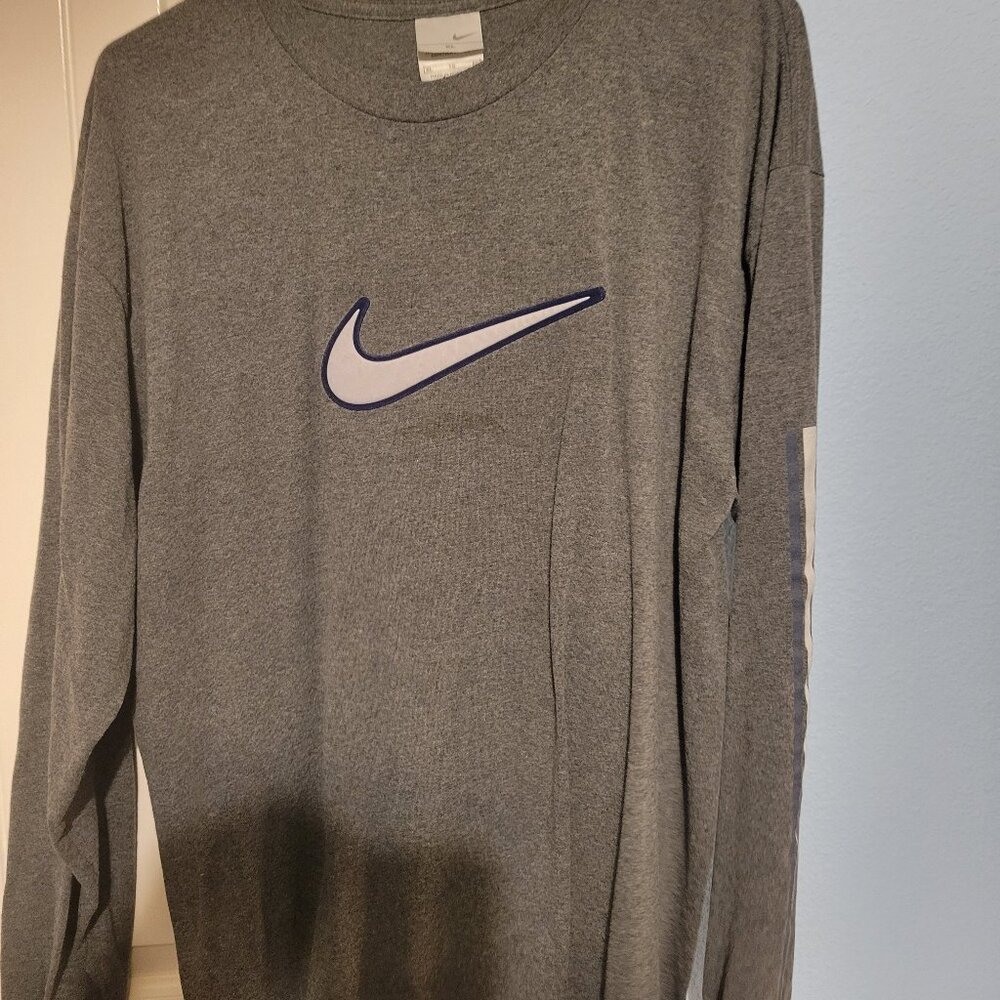 Nike Mens Long Sleeve T-Shirt XL